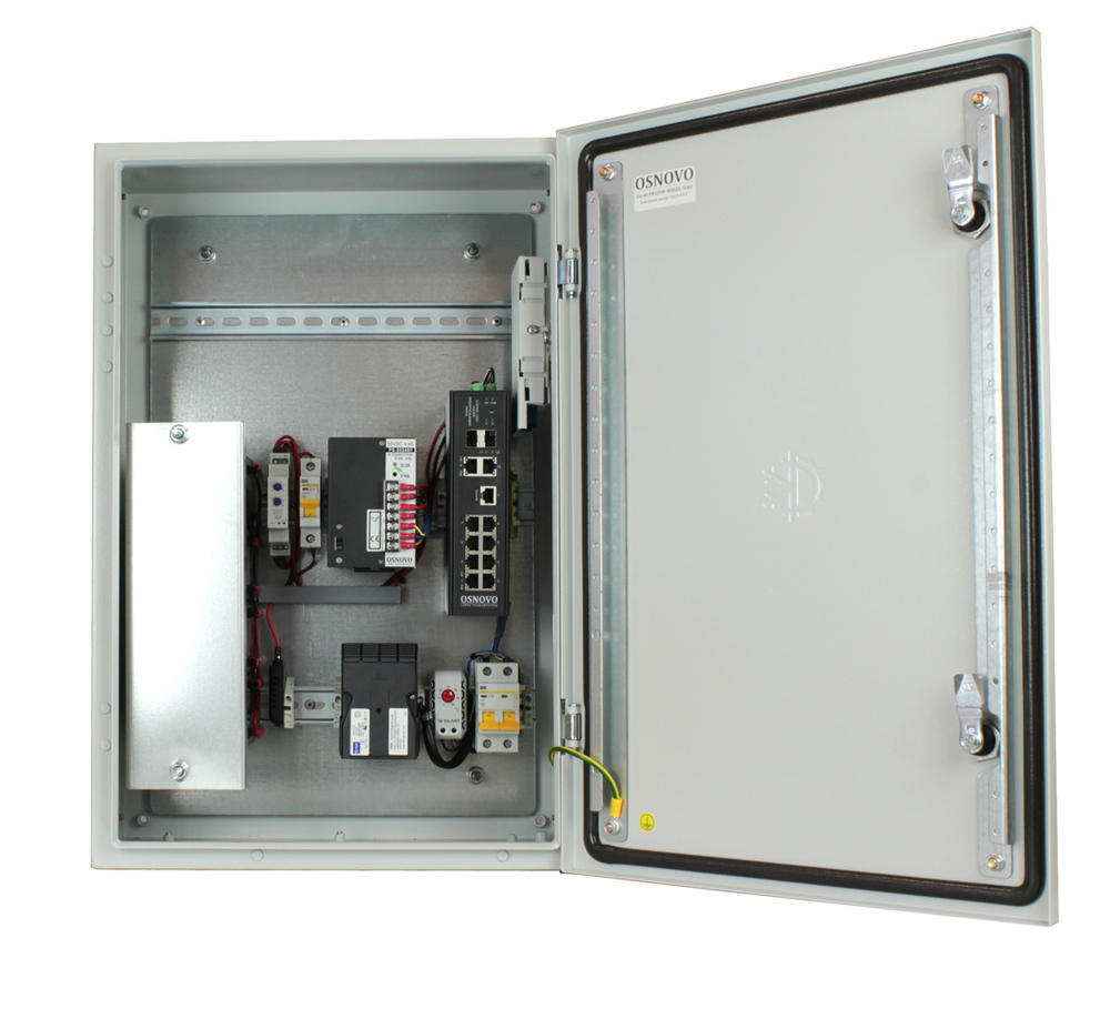 OS-46TB1(SW-80822/ILR) - Коммутатор Osnovo Уличный управляемый (L2+) на 12 портов с термостабилизацией и резервным питанием на базе уличной станции OSNOVO OS-46TB1. Порты: 2xGE (10/100/1000Base-T) с PoE BT (до 90W) + 6xGE (10/100/1000Base-T) с PoE (до 30W) + 2xGE RJ45 (10/100/1000Base-T)+ 2 GE SFP (1000Base-X). Соответствует стандартам PoE IEEE 802.3af/at/bt. Автоматическое определение и режим антизависания PoE устройств, управление питанием. Металлический шкаф (ШxВxГ): 400х600х210мм, питание AC195-265V (промышленный БП с выходным напряжением DC48V - модель: PS-55240/I, АКБ 48В(7Ач)), cуммарная мощность PoE до 240W, оптический кросс, исполнение IP66. Рабочая температура (температура окружающей среды): -60…+50°С, температура внутри станции -10…+55°С. Имеется 