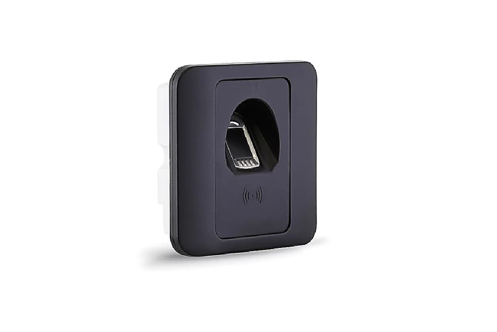 BioSmart Mini-E - Считыватель с емкостным сканером отпечатка пальца для СКУД и систем учета рабочего времени. Работает совместно с контроллерами BioSmart Prox-E или BioSmart Prox-E-EX