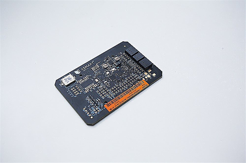 ESMART® Reader BLE OEM (ER1003) - Мультиформатный встраиваемый считыватель. BLE, NFC, MIFARE. Без корпуса.